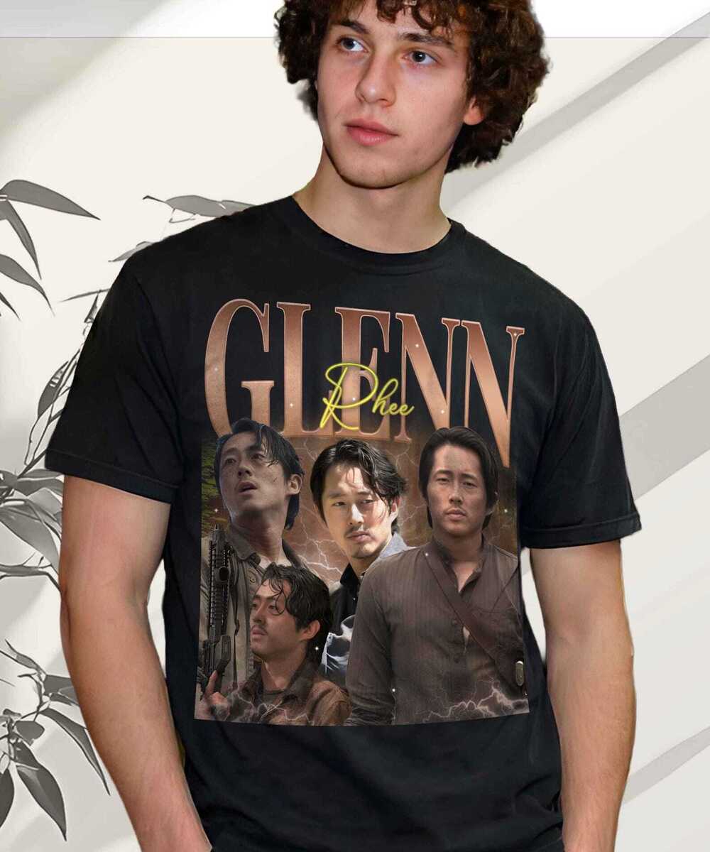 Glenn Rhee Graphic Tee, Walking Fan